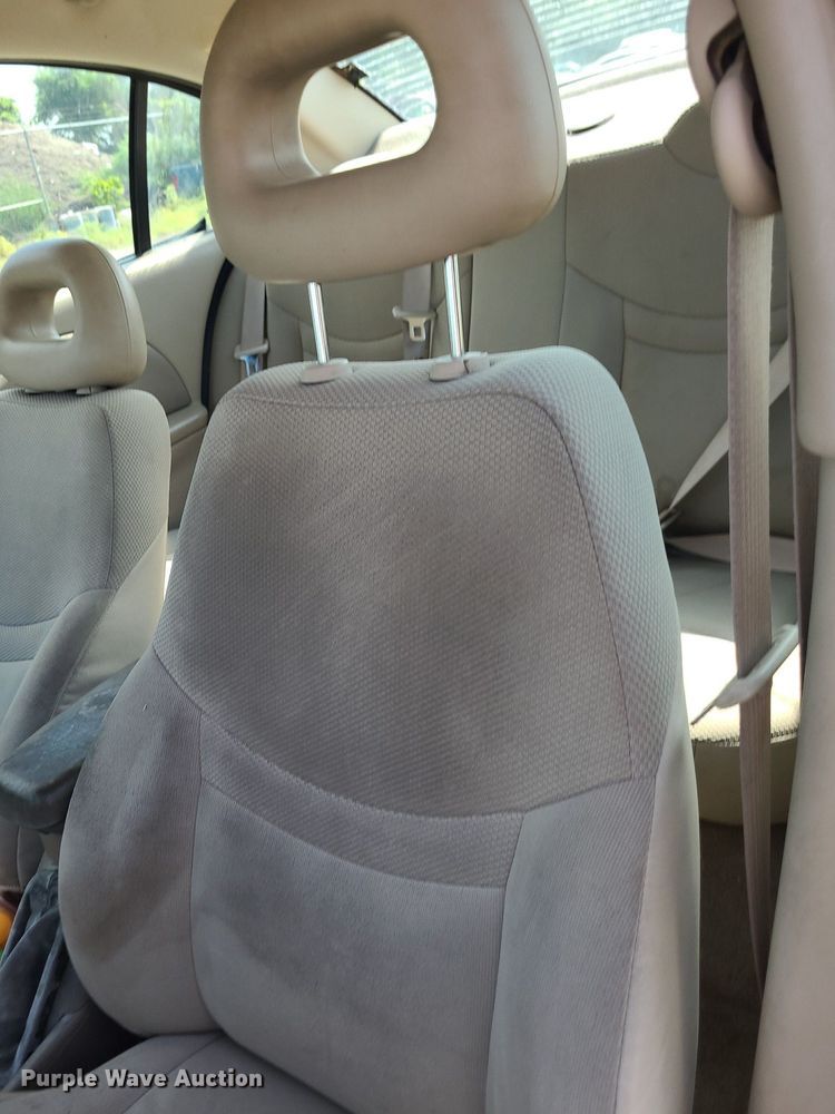 image for item DK1979 2004 Saturn Ion