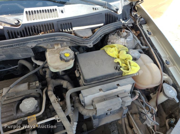 image for item DK1979 2004 Saturn Ion