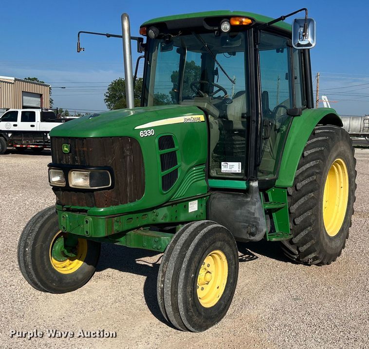 image for item DN3043 2009 John Deere 6330  tractor