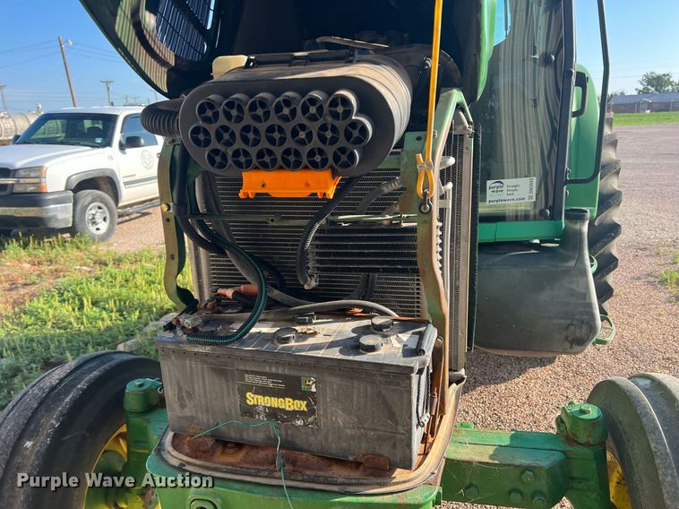 image for item DN3043 2009 John Deere 6330  tractor