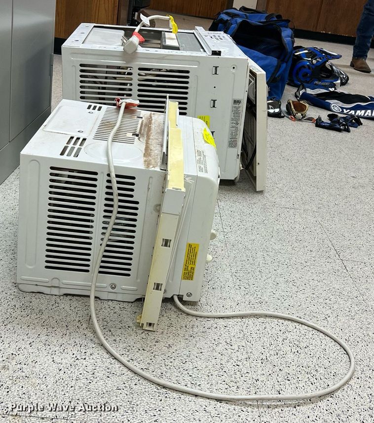 image for item DN3044 (2) Fridgidaire air conditioners