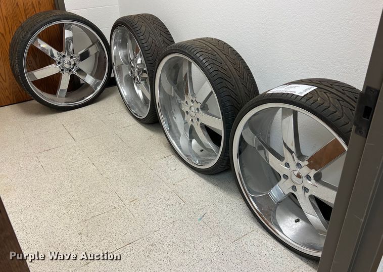 image for item DN3045 (4) 295/25ZR28 tires and wheels