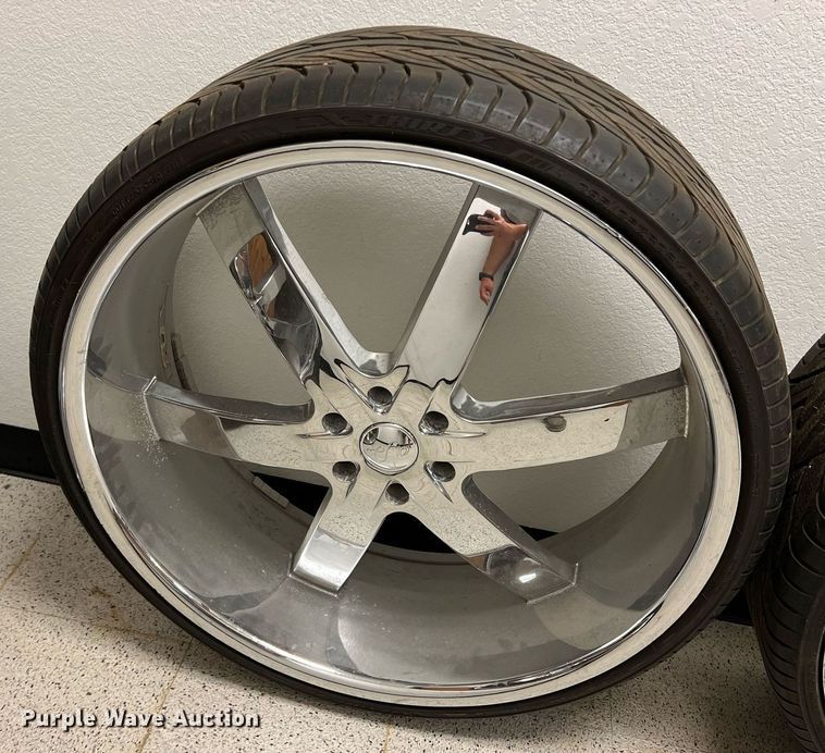 image for item DN3045 (4) 295/25ZR28 tires and wheels