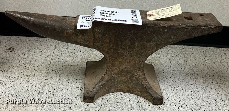 image for item DN3046 Steel anvil