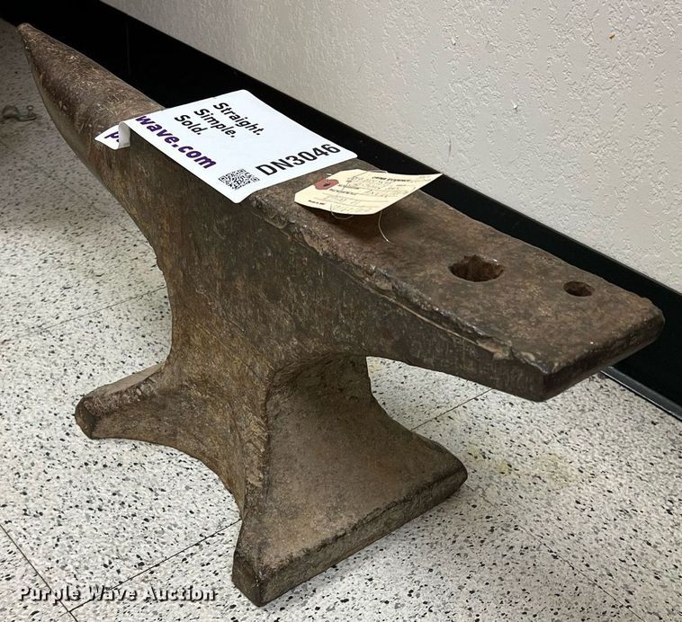 image for item DN3046 Steel anvil