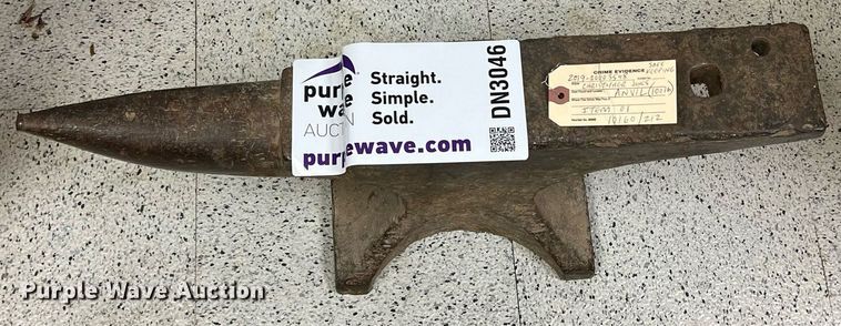image for item DN3046 Steel anvil