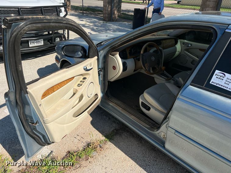 image for item DN3049 2006 Jaguar X-Type