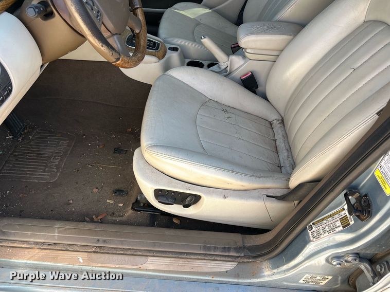 image for item DN3049 2006 Jaguar X-Type