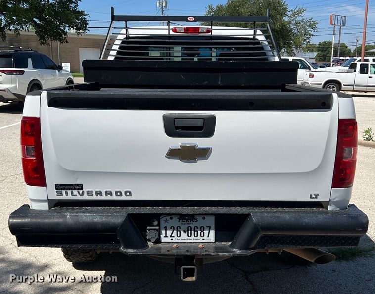 image for item DN3050 2009 Chevrolet Silverado 2500HD  Crew Cab pickup truck