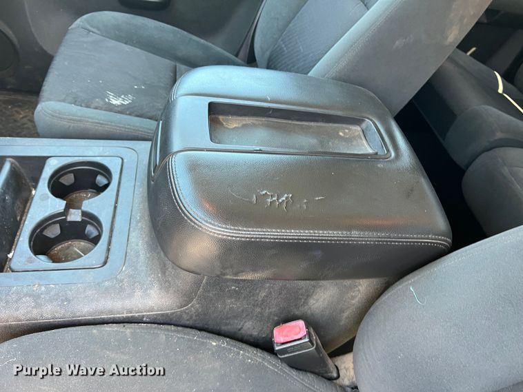 image for item DN3050 2009 Chevrolet Silverado 2500HD  Crew Cab pickup truck