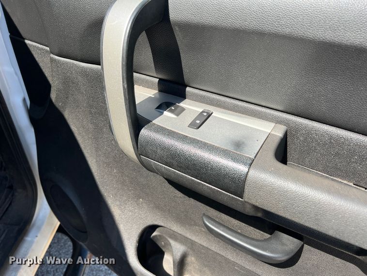 image for item DN3050 2009 Chevrolet Silverado 2500HD  Crew Cab pickup truck