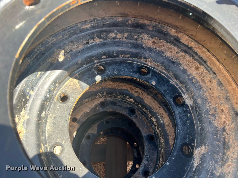 image for item DN3051 (5) 7.50-15 tires