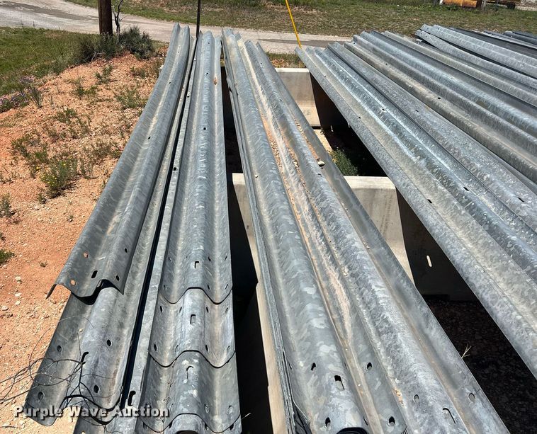 image for item DN3052 Approximately 160 guard rails