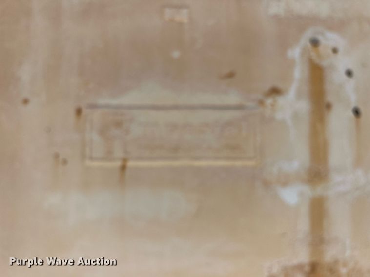 image for item DN3054 1995 Ford L9000  water truck