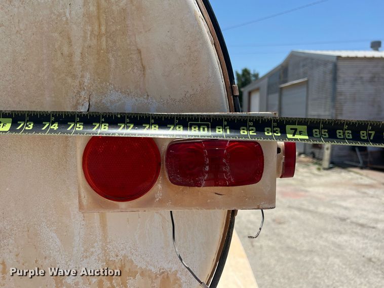 image for item DN3054 1995 Ford L9000  water truck