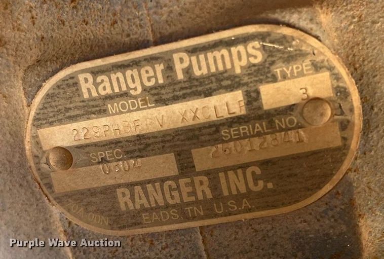 image for item DN3054 1995 Ford L9000  water truck