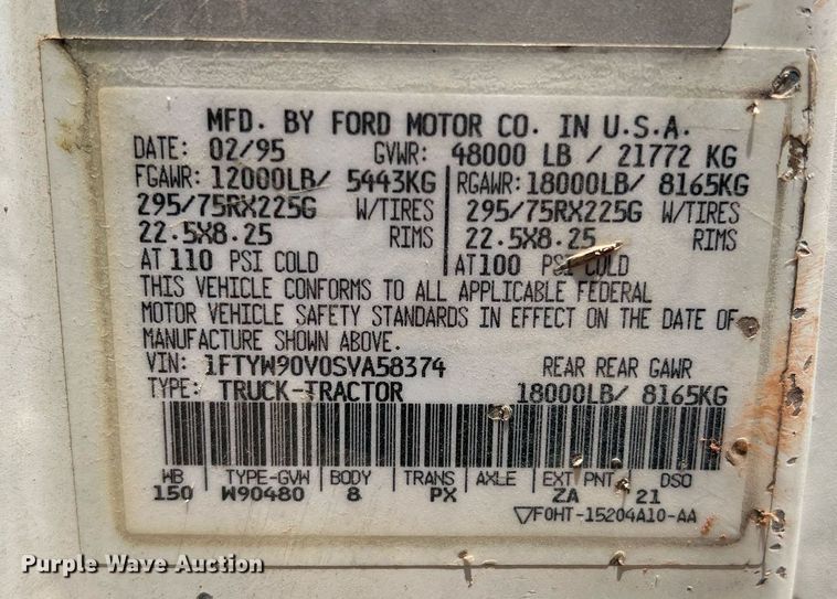 image for item DN3054 1995 Ford L9000  water truck