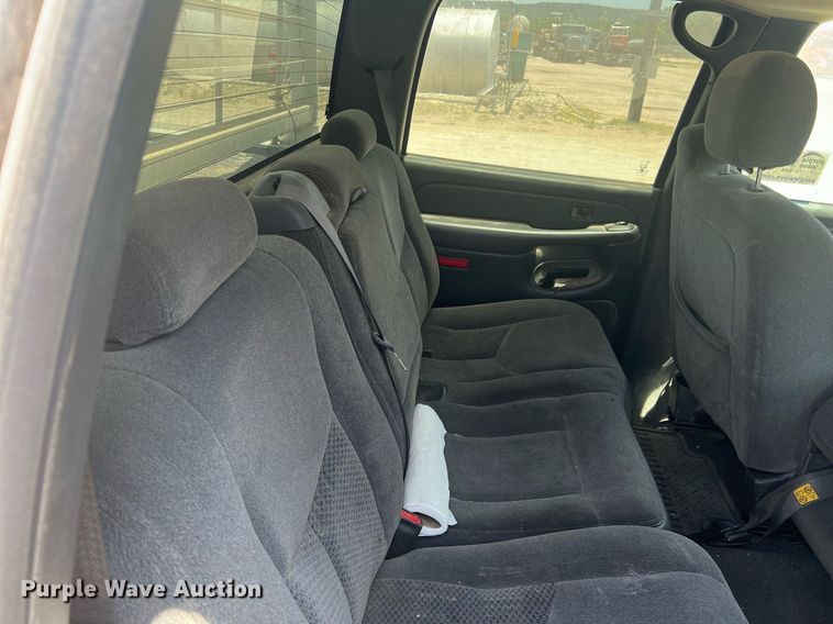 image for item DN3055 2006 Chevrolet Silverado 1500  Crew Cab pickup truck