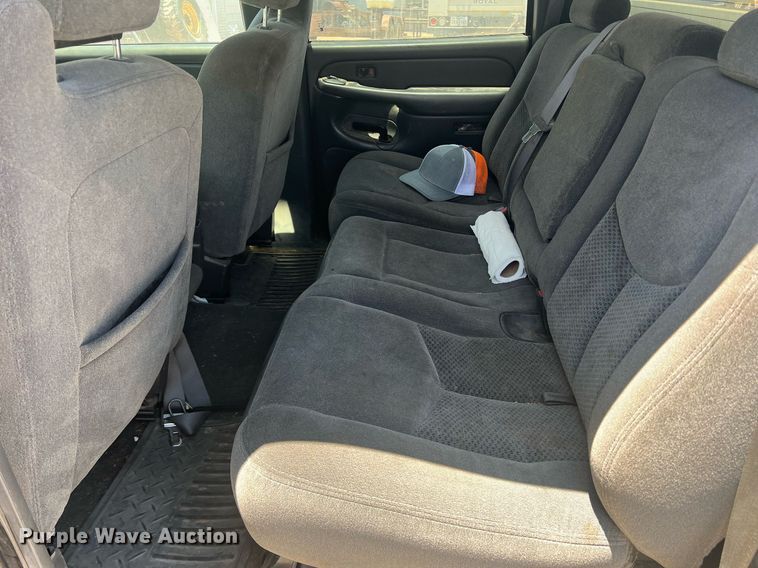 image for item DN3055 2006 Chevrolet Silverado 1500  Crew Cab pickup truck