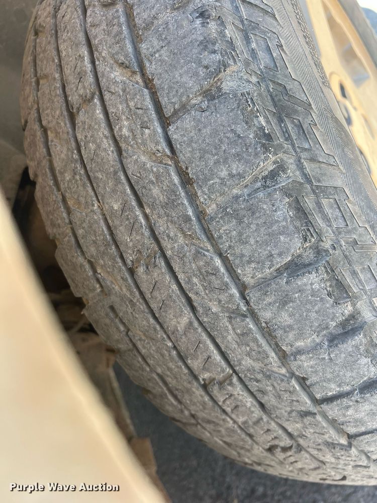 image for item DN3055 2006 Chevrolet Silverado 1500  Crew Cab pickup truck