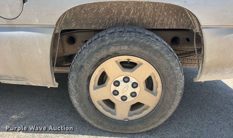 image for item DN3055 2006 Chevrolet Silverado 1500  Crew Cab pickup truck