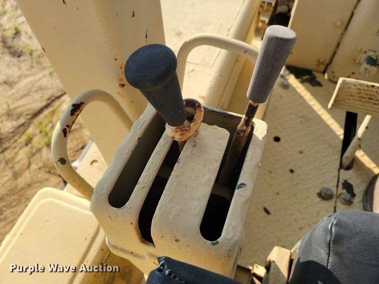 image for item DN4002 Caterpillar D7F  dozer