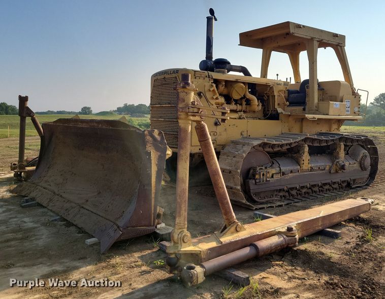 image for item DN4003 1977 Caterpillar D8K  dozer