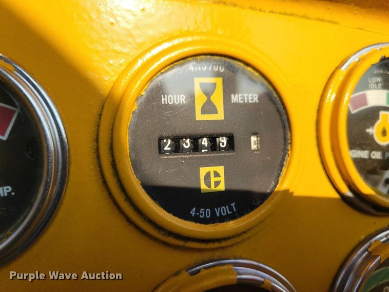 image for item DN4003 1977 Caterpillar D8K  dozer