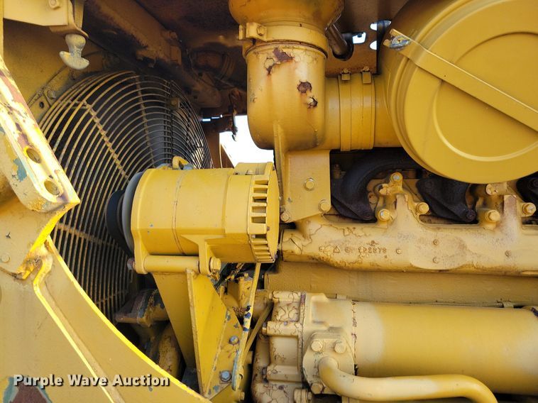image for item DN4003 1977 Caterpillar D8K  dozer
