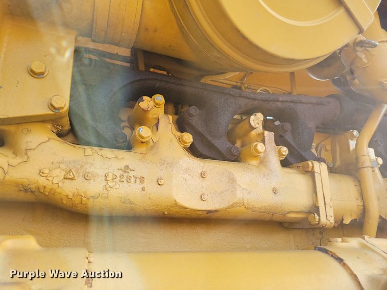 image for item DN4003 1977 Caterpillar D8K  dozer