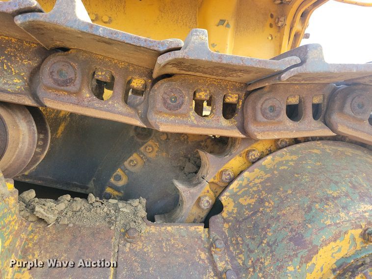 image for item DN4003 1977 Caterpillar D8K  dozer