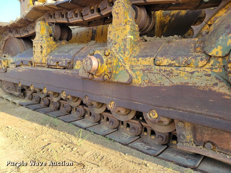 image for item DN4003 1977 Caterpillar D8K  dozer