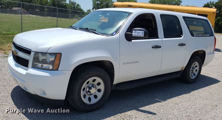 image for item DN8536 2011 Chevrolet Suburban  SUV