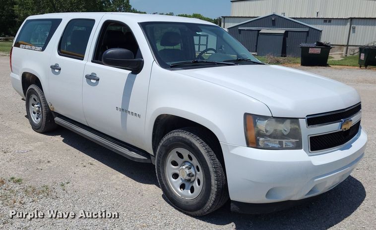 image for item DN8536 2011 Chevrolet Suburban  SUV