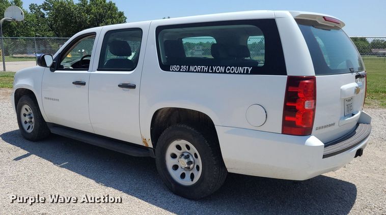 image for item DN8536 2011 Chevrolet Suburban  SUV