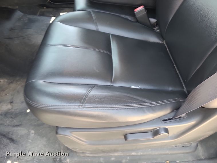 image for item DN8536 2011 Chevrolet Suburban  SUV