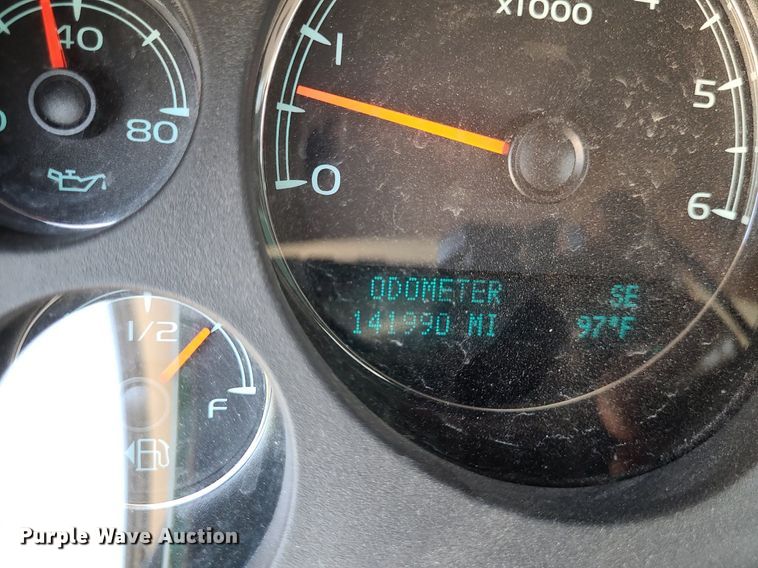 image for item DN8536 2011 Chevrolet Suburban  SUV