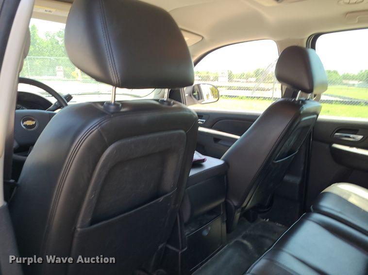 image for item DN8536 2011 Chevrolet Suburban  SUV