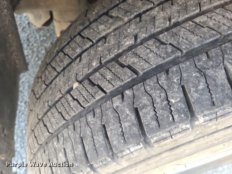 image for item DN8536 2011 Chevrolet Suburban  SUV