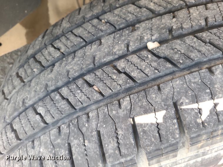 image for item DN8536 2011 Chevrolet Suburban  SUV