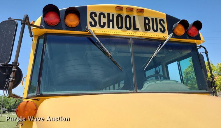 image for item DN8537 2003 Thomas  school bus