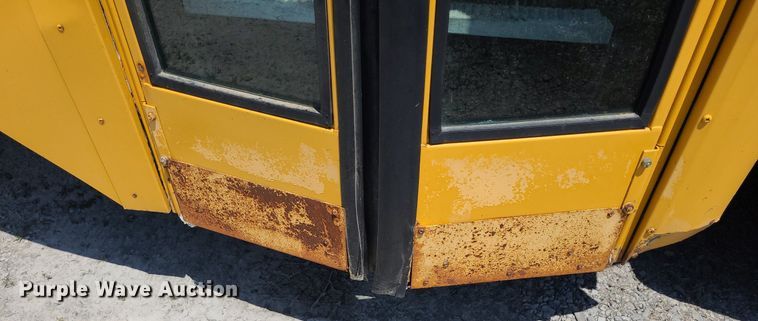 image for item DN8537 2003 Thomas  school bus