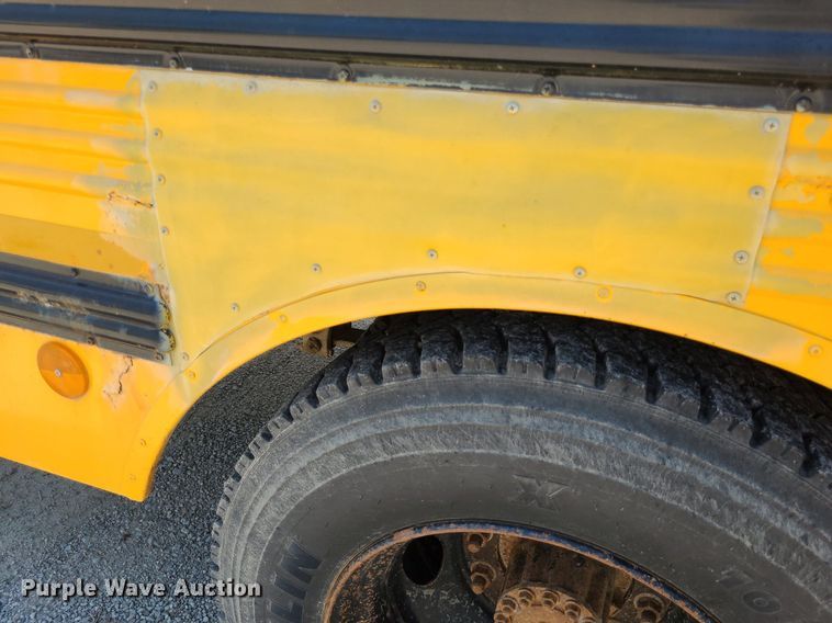 image for item DN8537 2003 Thomas  school bus