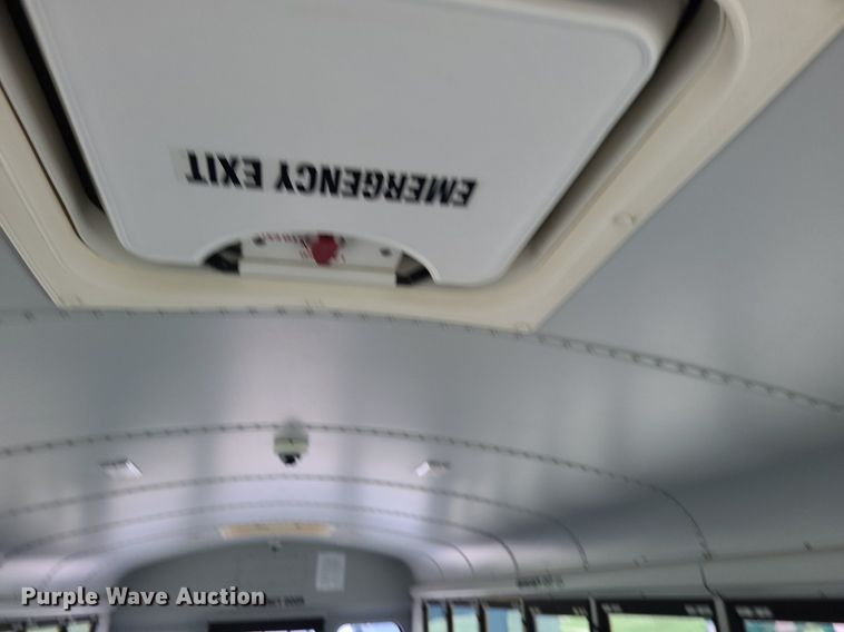 image for item DN8537 2003 Thomas  school bus