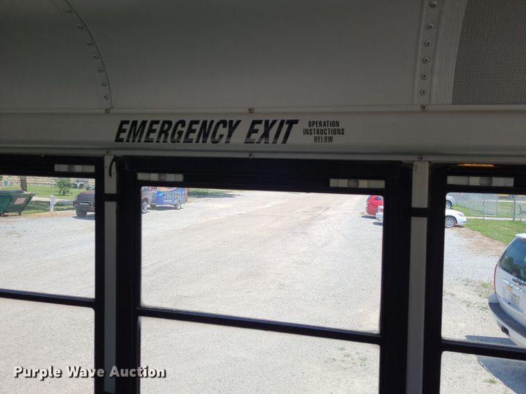 image for item DN8537 2003 Thomas  school bus