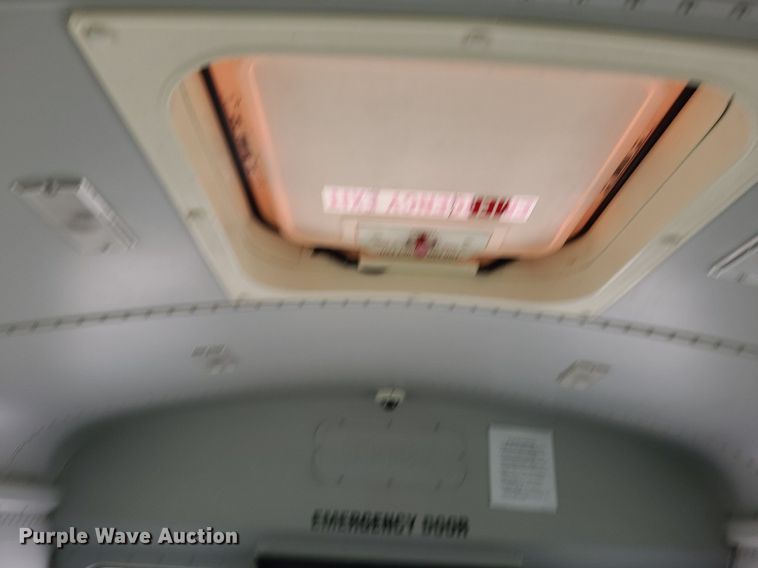 image for item DN8537 2003 Thomas  school bus