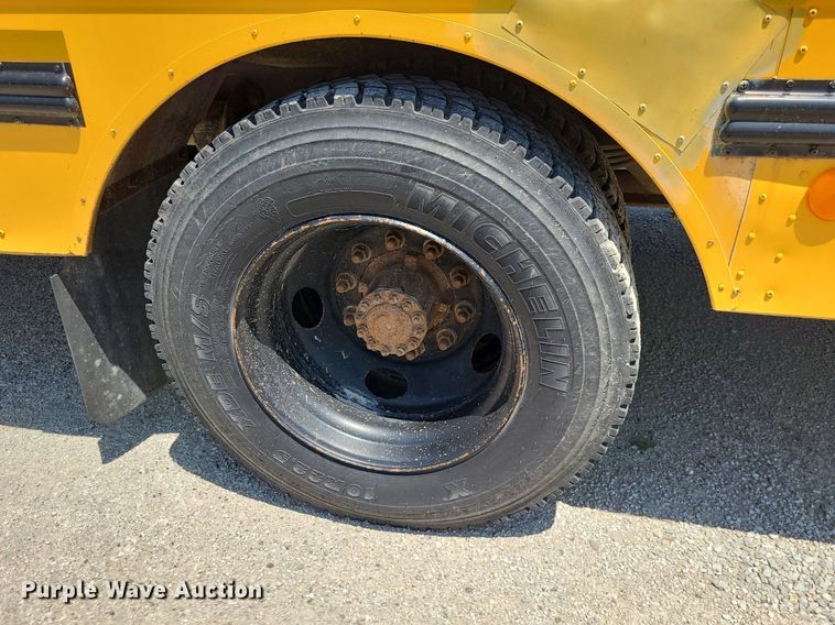 image for item DN8537 2003 Thomas  school bus