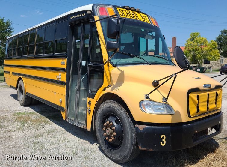 image for item DN8538 2007 Thomas  school bus