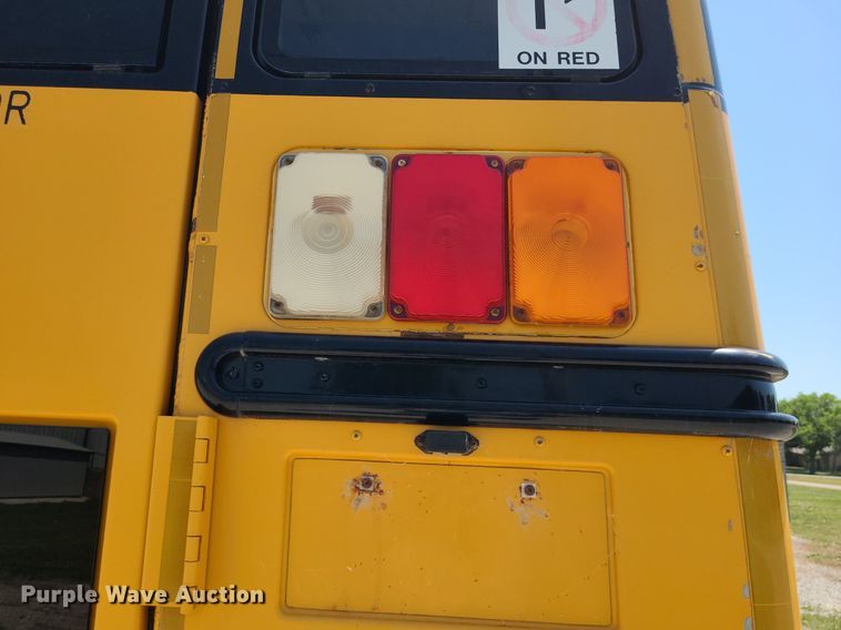 image for item DN8538 2007 Thomas  school bus