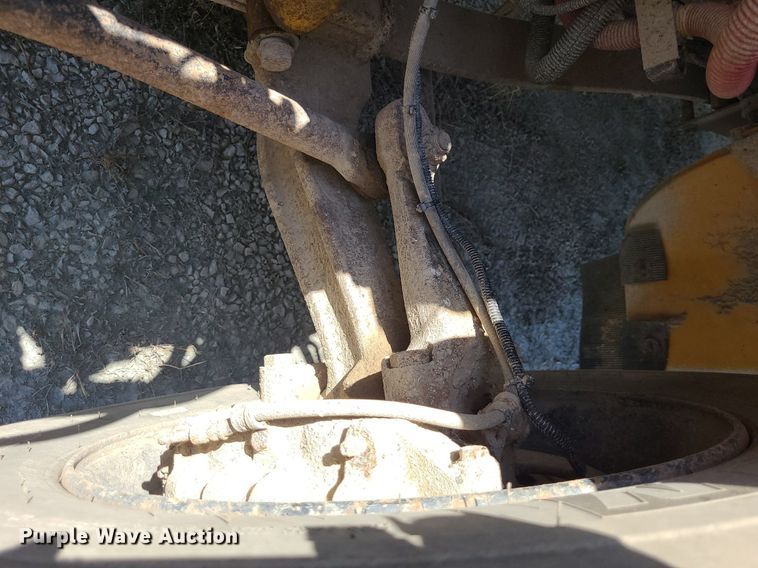 image for item DN8538 2007 Thomas  school bus